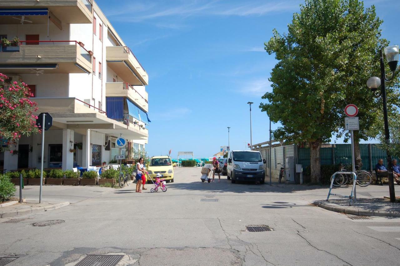 Appartamento Al Mare A Silvi Marina Eksteriør billede